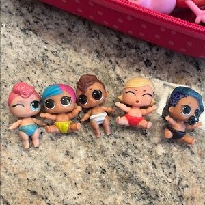 LOL Baby dolls lot